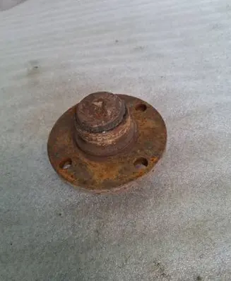 Audi 80 90 S2 B4 Rear wheel hub