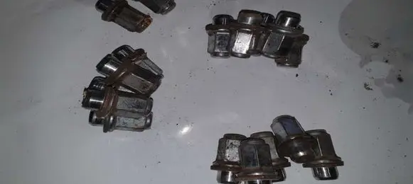 Lexus IS 220D-250-350 Nuts/bolts NOCODE