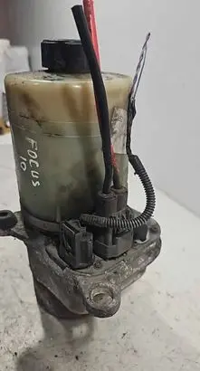 Ford Focus Power steering pump 1040085011094E