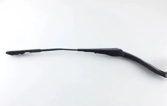 BMW 4 F36 Gran coupe Front wiper blade arm 7297553