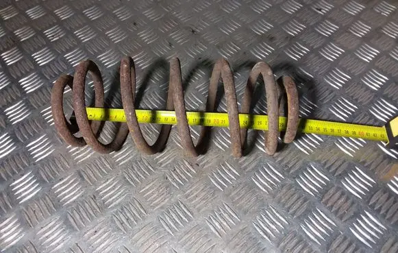 Opel Astra H Rear coil spring