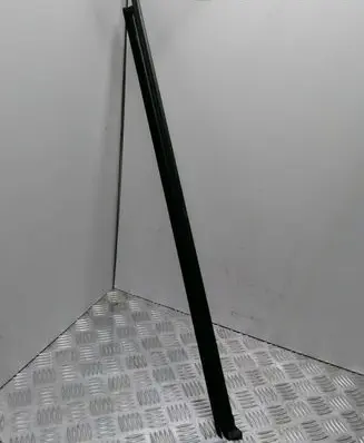 Volkswagen PASSAT B8 Rubber seal front door window/glass 3G0837479