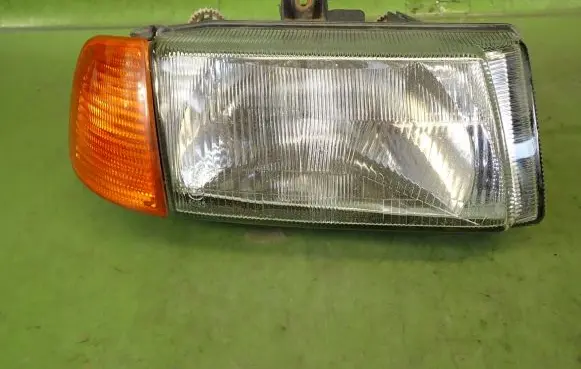 Volkswagen Caddy Headlight/headlamp