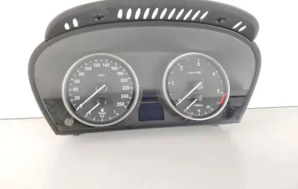 BMW 5 E60 E61 Speedometer (instrument cluster) 9177261 110080213