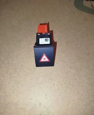 Skoda Roomster (5J) Hazard light switch 5J0953235 30080809 03002440