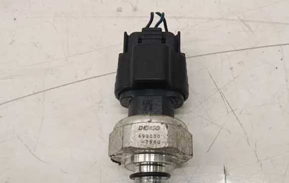Air conditioning (A/C) pressure sensor