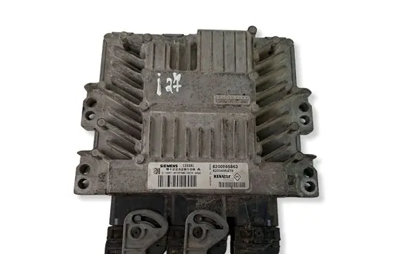 Renault Megane II Engine control unit/module 8200565863 8200495479 S122326108