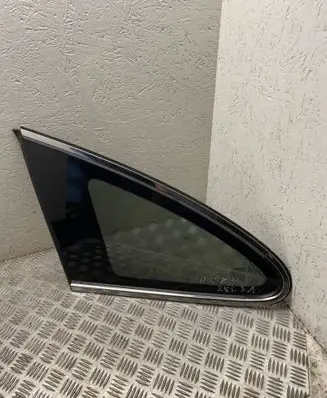 Honda CR-V Rear side window 43r006723