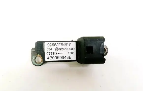 Audi A6 S6 C5 4B Airbag deployment crash/impact sensor 4B0959643B