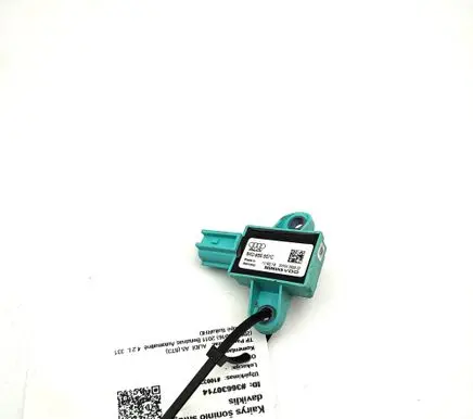 Audi RS5 Airbag deployment crash/impact sensor 8K0955557C