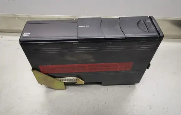 BMW 5 E39 CD/DVD changer 65126908948 6908948 8364931