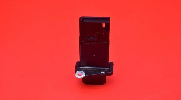Nissan Juke I F15 Mass air flow meter 226807S000