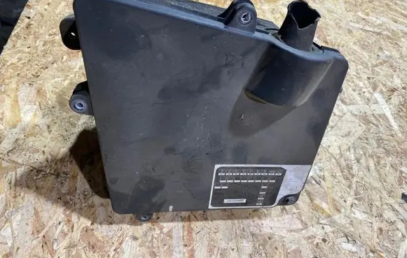 Renault Master III Fuse box set 243137085R