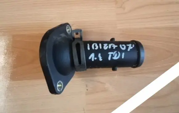 Thermostat/thermostat housing