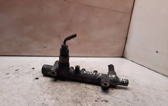 Opel Combo C Fuel main line pipe 