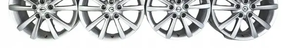 Nissan Qashqai R17 alloy rim KE4096F200