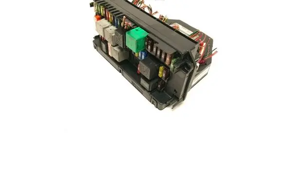 Mercedes-Benz E W212 Fuse module A2129007104