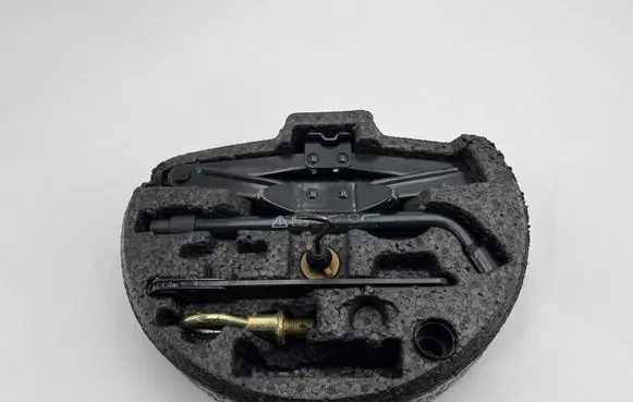 Jaguar XK8 - XKR Tool set 