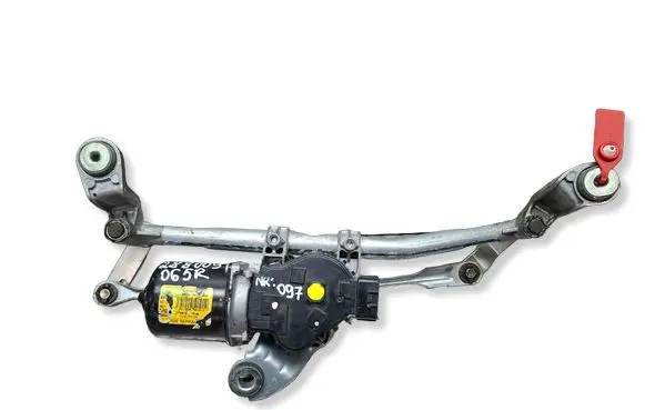 Renault Twingo III Front wiper linkage and motor S26309097 288009065R