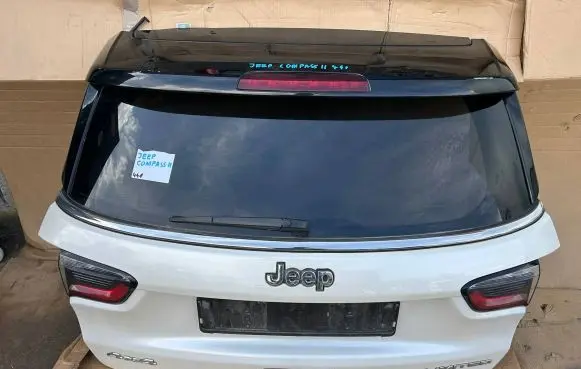 Jeep Compass Tailgate/trunk/boot lid