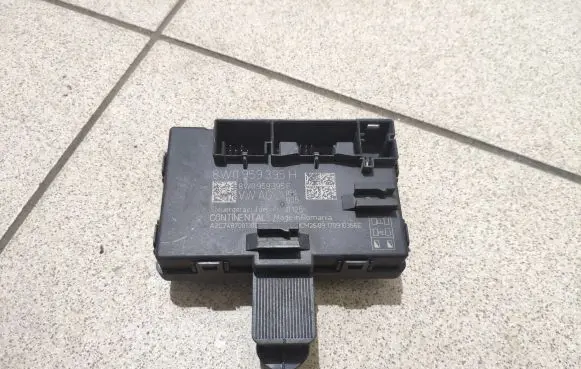 Audi A4 S4 B9 8W Central body control module 8W0959395H 8W0959395F