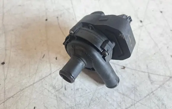 Mercedes-Benz E W211 Electric auxiliary coolant/water pump A2118350028