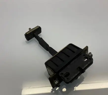 Mercedes-Benz E W211 Rear door check strap stopper A2117300116 2117300116