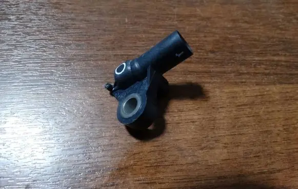 Mercedes-Benz Vito Viano W638 Airbag deployment crash/impact sensor A2239056103