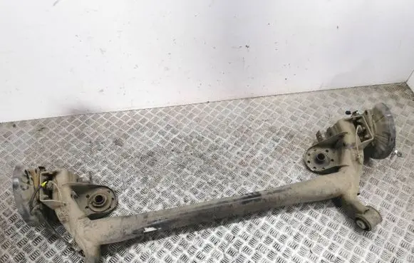 Hyundai i30 Rear axle beam 