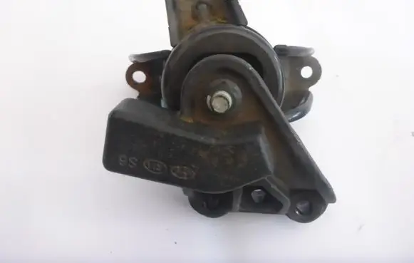 KIA Ceed Engine mount vacuum valve 21810-A5200