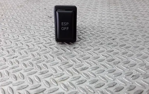 Nissan Primera ESP (stability program) switch 