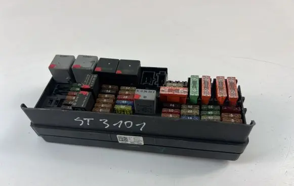 Mercedes-Benz GL X164 Fuse box set A1645402372