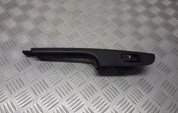 KIA Rio Quarter vent window switch 935811G001