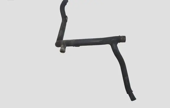 Volkswagen PASSAT B6 Engine coolant pipe/hose 03L121065H