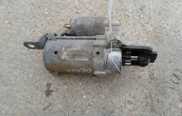 Ford Mondeo Mk III Starter motor