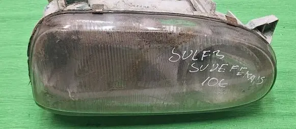 Volkswagen Golf III Headlight/headlamp 084411115