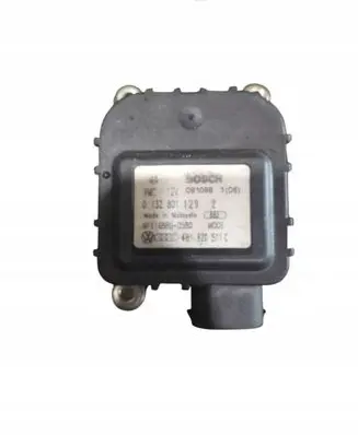 Audi A4 S4 B5 8D Coolant heater control valve 0132801129