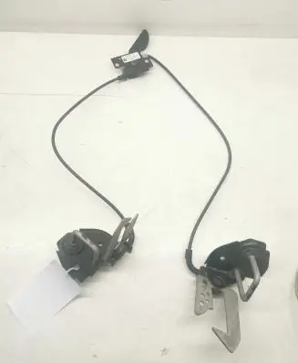 BMW 5 F10 F11 Engine bonnet (hood) release handle 7183765