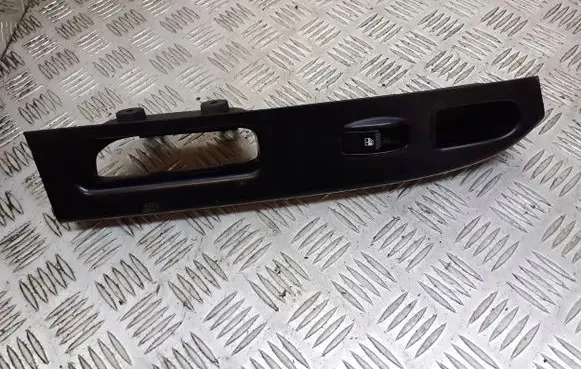 KIA Carens I Quarter vent window switch 0K2FA66370
