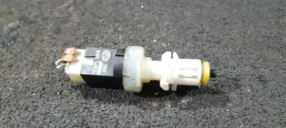 Fiat Bravo - Brava Brake pedal sensor switch