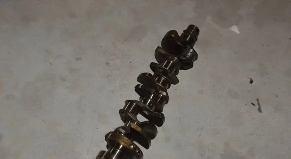BMW 5 E60 E61 Crankshaft 