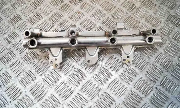 Audi A5 8T 8F Fuel main line pipe 06J133317J