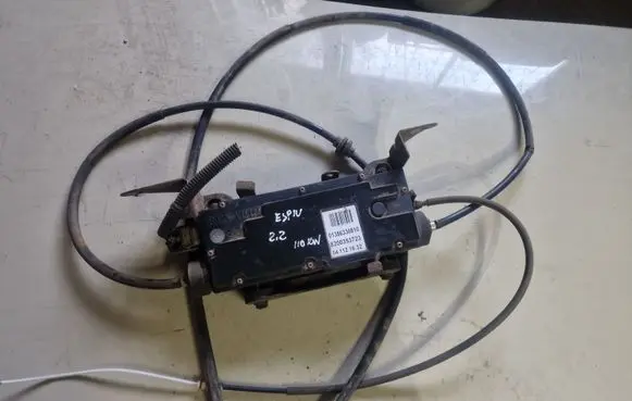 Renault Espace - Grand espace IV Hand brake control module 8200353723