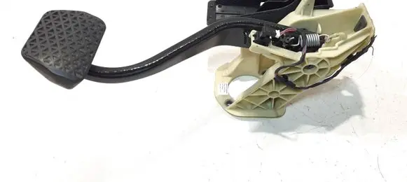 BMW 5 GT F07 Brake pedal 6775368 0510091121 4010989A