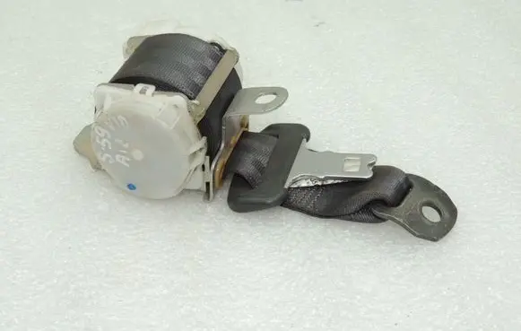 Suzuki SX4 Middle seatbelt (rear) 8490662J02P4Z