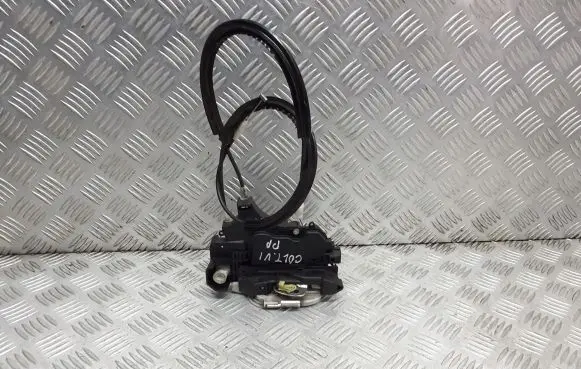 Mitsubishi Colt CZ3 Front door lock
