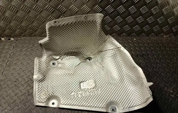 BMW 6 F12 F13 Exhaust heat shield 7226941 51487226941