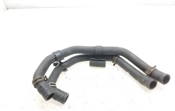 Volkswagen Touareg II Engine coolant pipe/hose 7P0122073A 123972