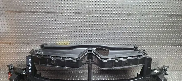 Citroen C4 I Top upper radiator support slam panel S26279251 9673046277