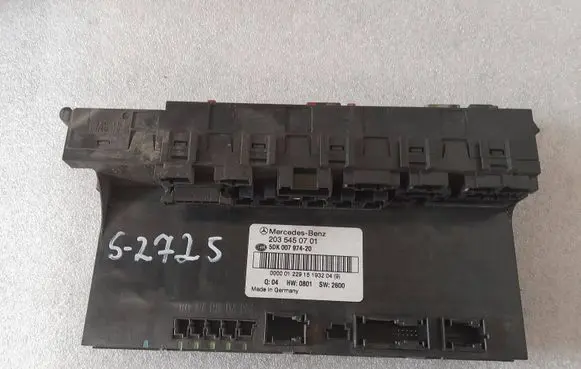 Mercedes-Benz C W203 Comfort/convenience module A2035450701 2035450701
